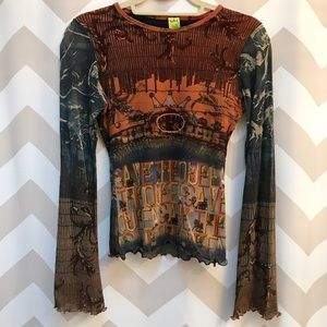 Darling Save the Queen top